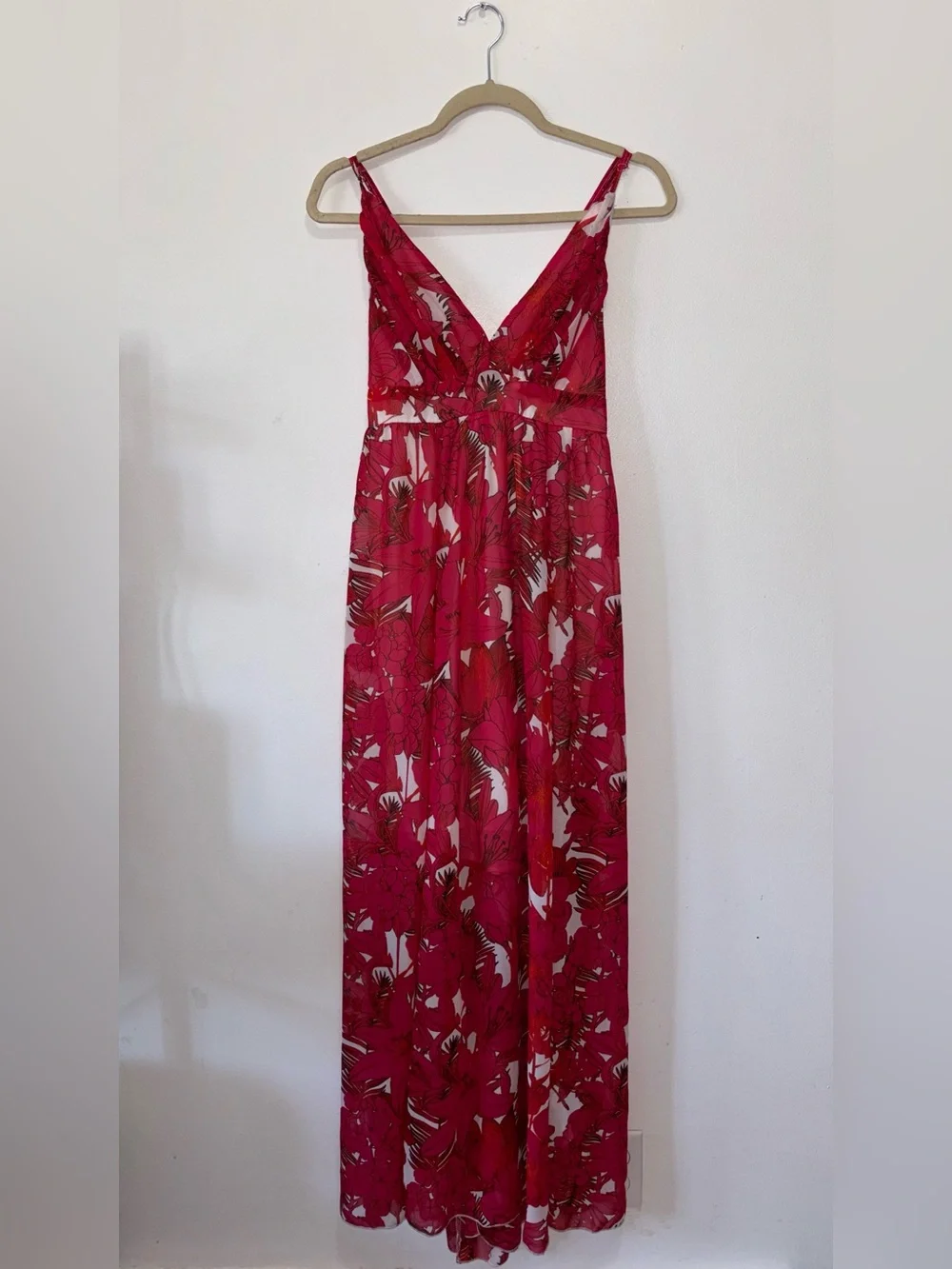 Forever 21 Women’s Red Floral Maxi Dress - Sleeveless V-Neck - Picture 2 of 8